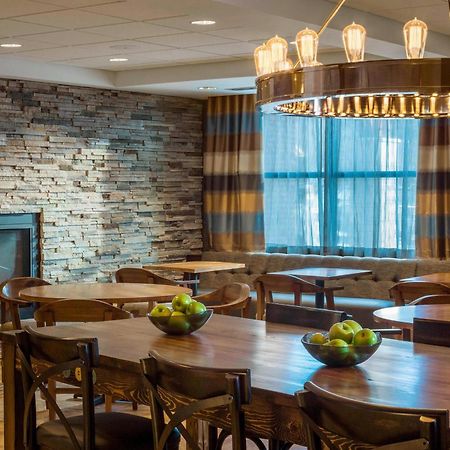 Fairfield By Marriott Waterbury Stowe Hotel Bagian luar foto