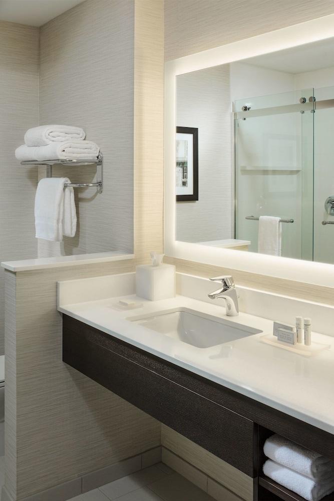 Fairfield By Marriott Waterbury Stowe Hotel Bagian luar foto