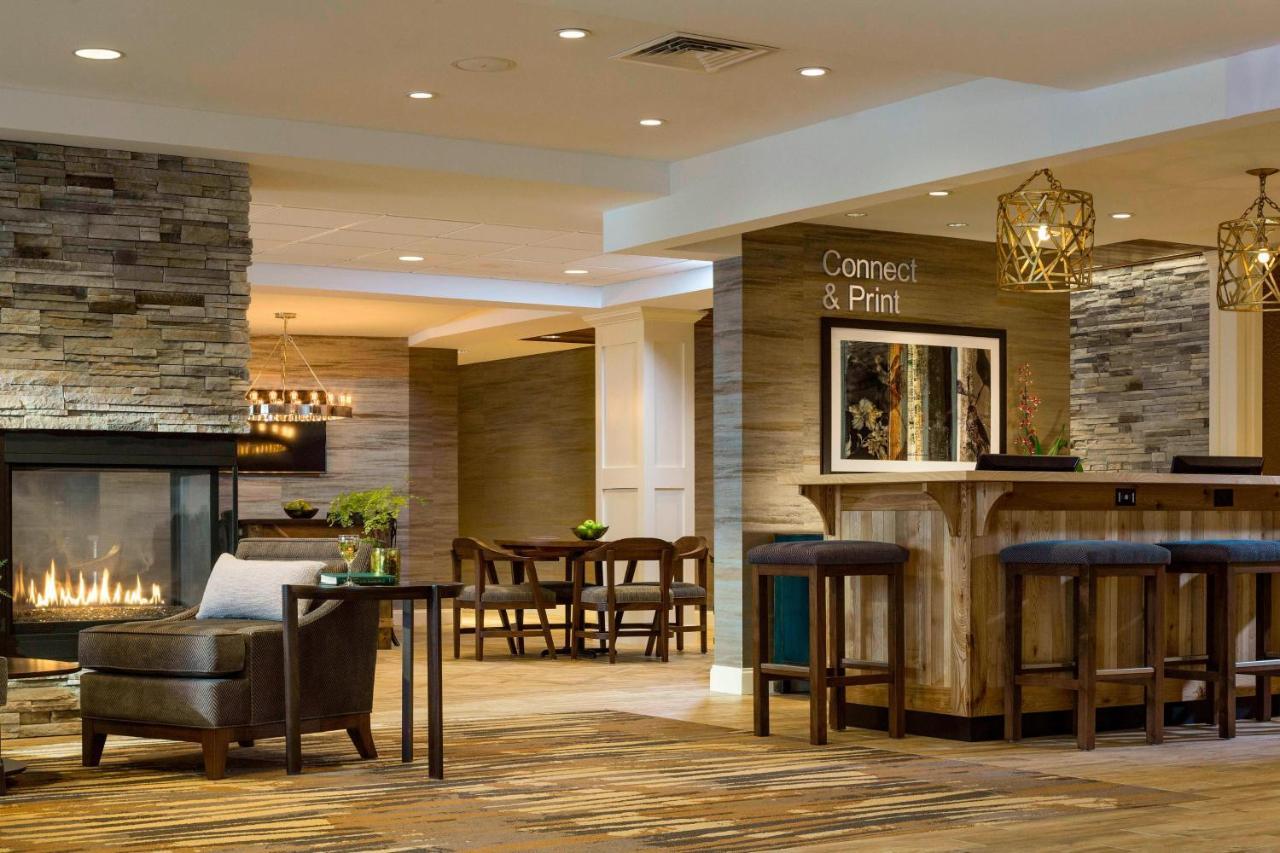 Fairfield By Marriott Waterbury Stowe Hotel Bagian luar foto