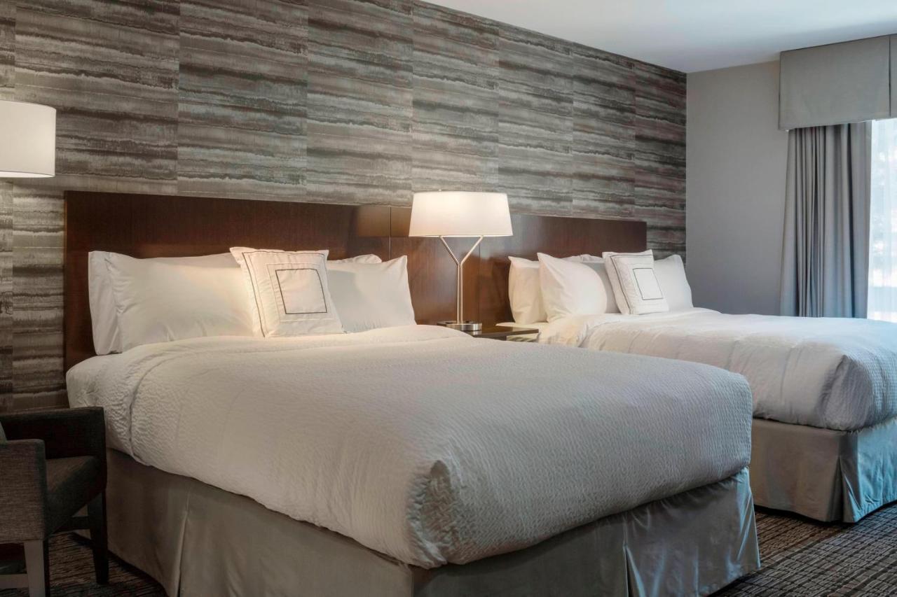 Fairfield By Marriott Waterbury Stowe Hotel Bagian luar foto