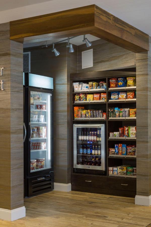 Fairfield By Marriott Waterbury Stowe Hotel Bagian luar foto