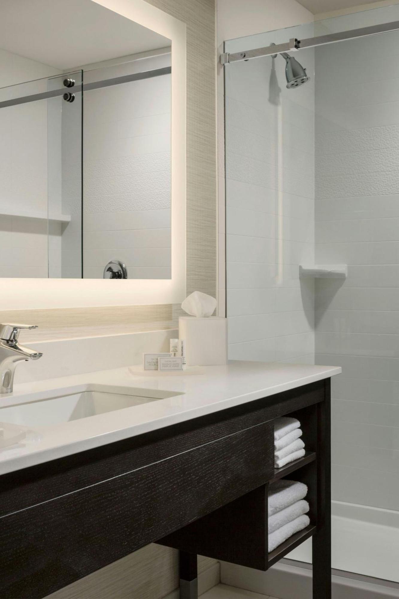 Fairfield By Marriott Waterbury Stowe Hotel Bagian luar foto