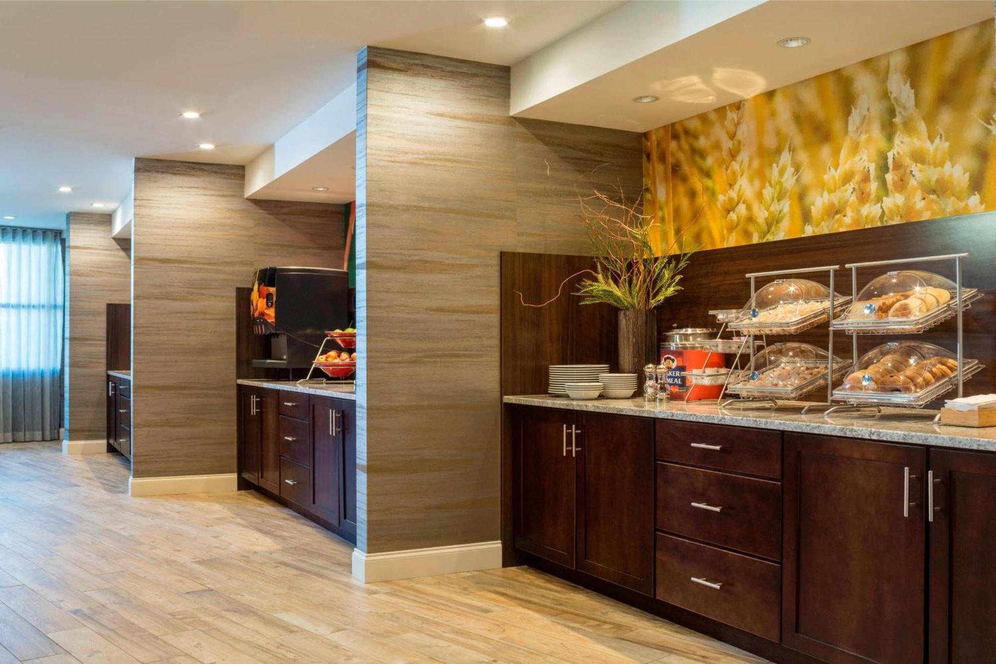 Fairfield By Marriott Waterbury Stowe Hotel Bagian luar foto