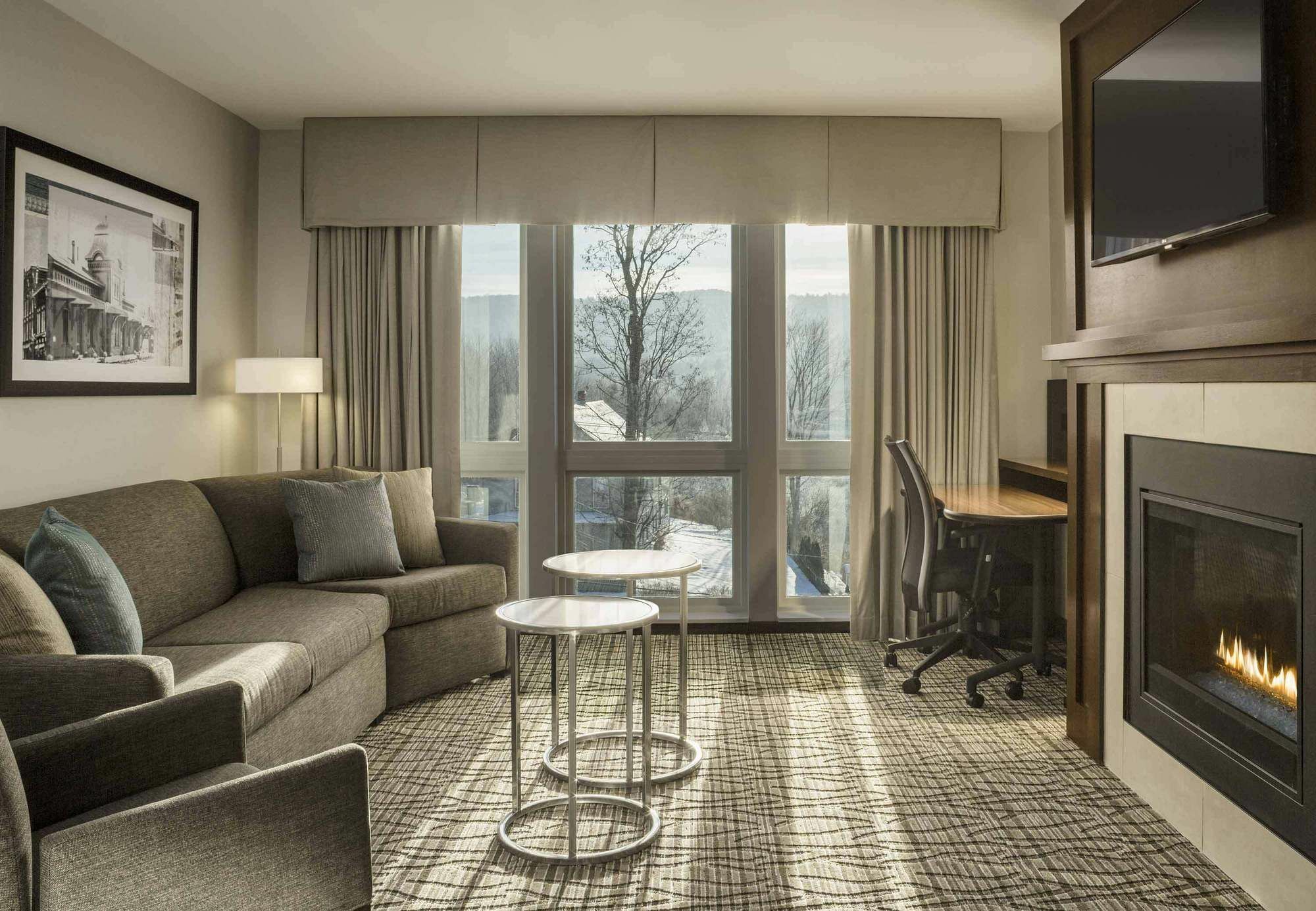 Fairfield By Marriott Waterbury Stowe Hotel Bagian luar foto